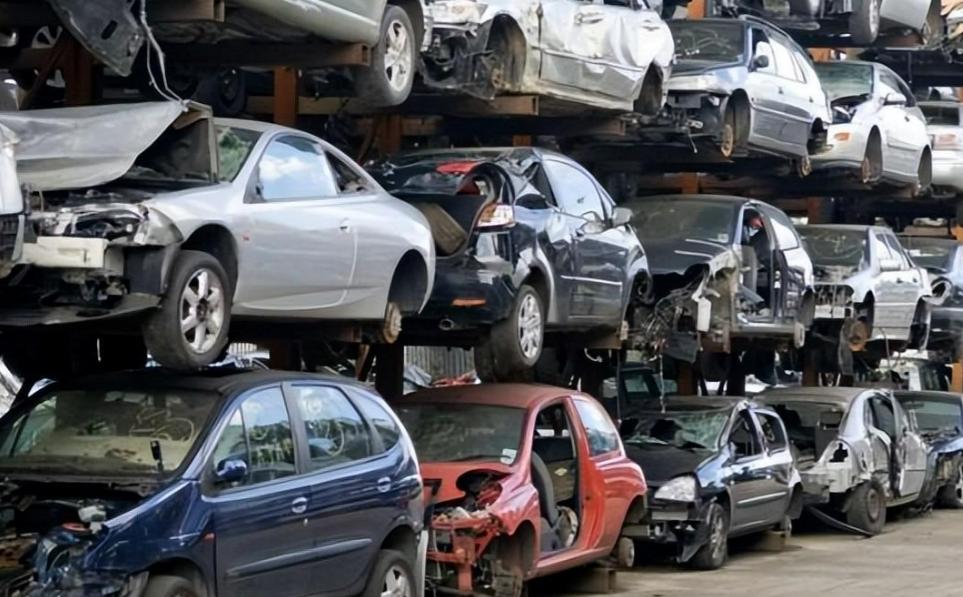 需要报废的汽车怎么处理,报废汽车卖到黑市国家怎么处理