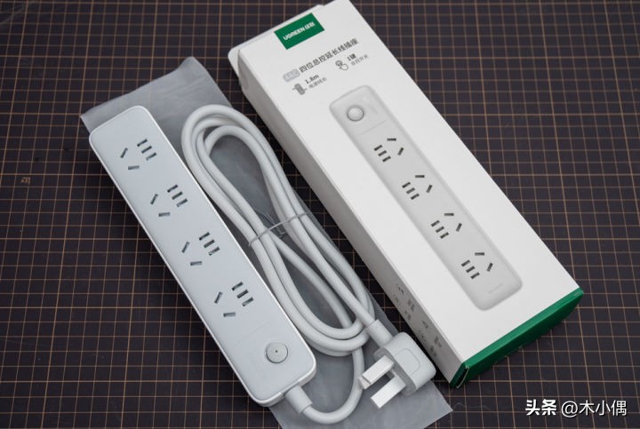 排插各个品牌测评,最好的国产排插拆解对比