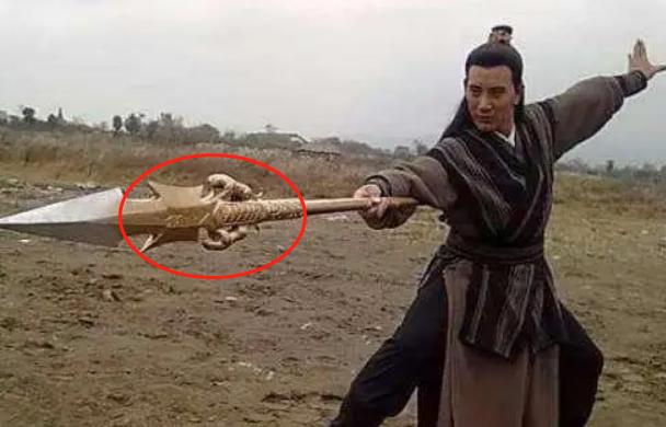 大门虎头锁的寓意,大门对虎头什么意思