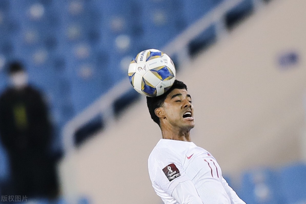 国足惨败越南振作起来重新崛起,足球报怒怼这样的国足能赢越南吗