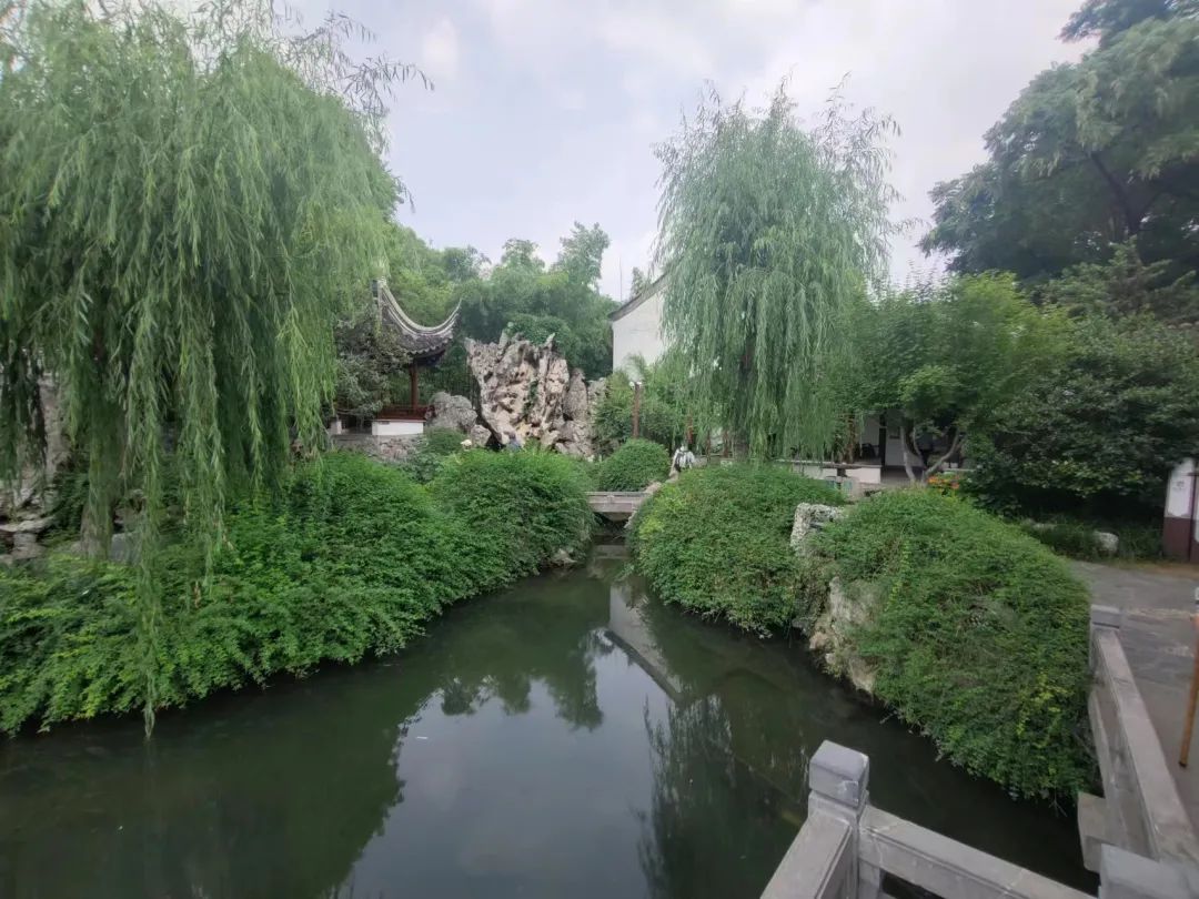 旧时王谢堂前燕出自南京吗,六朝古都旧时王谢堂前燕