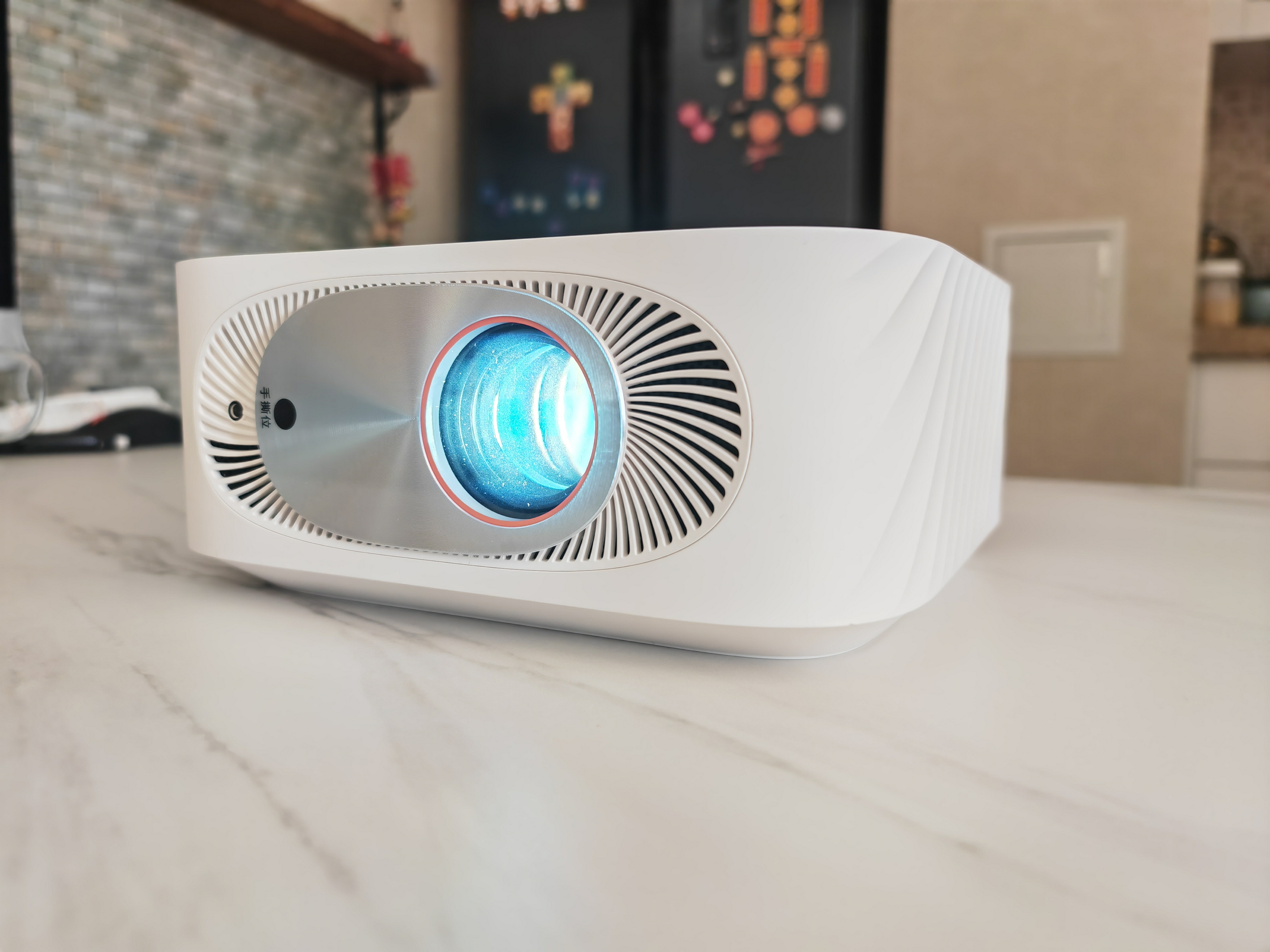 联想小新100s投影仪测评,联想小新100智能投影仪