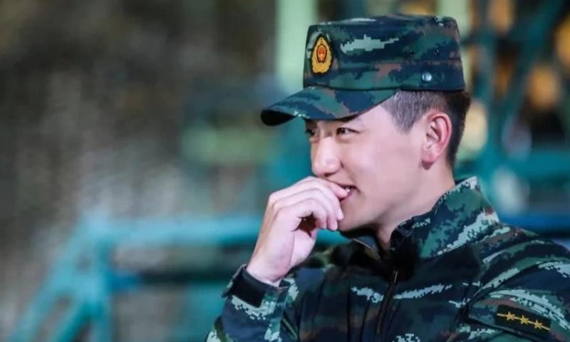 张馨予被喊军嫂造型,张馨予被洗白完整版