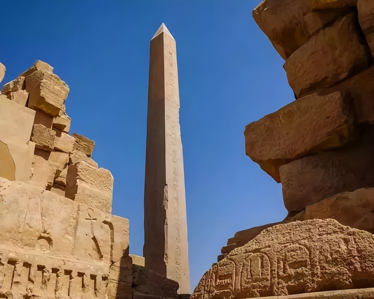 法老的文化使者？古埃及方尖碑漂洋过海记，昂撒匪帮如今还在争论