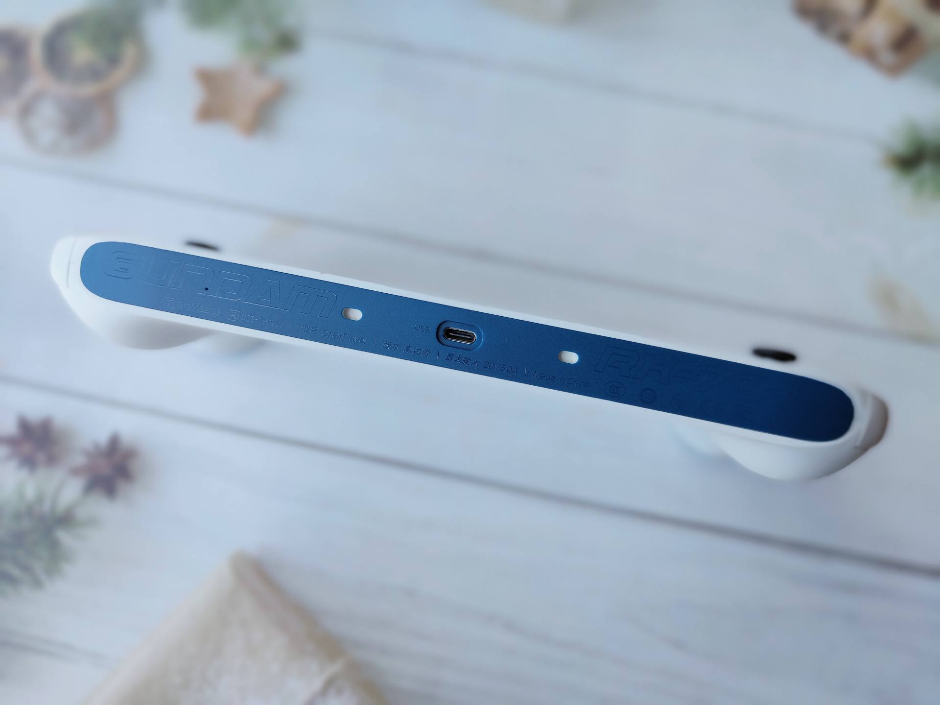 onexplayer高达限量版和普通区别,onexplayerminipro高达限量版