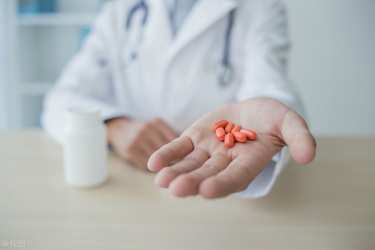 新冠感染后咳嗽需要吃药吗,感染新冠后咳嗽如何缓解专家解答