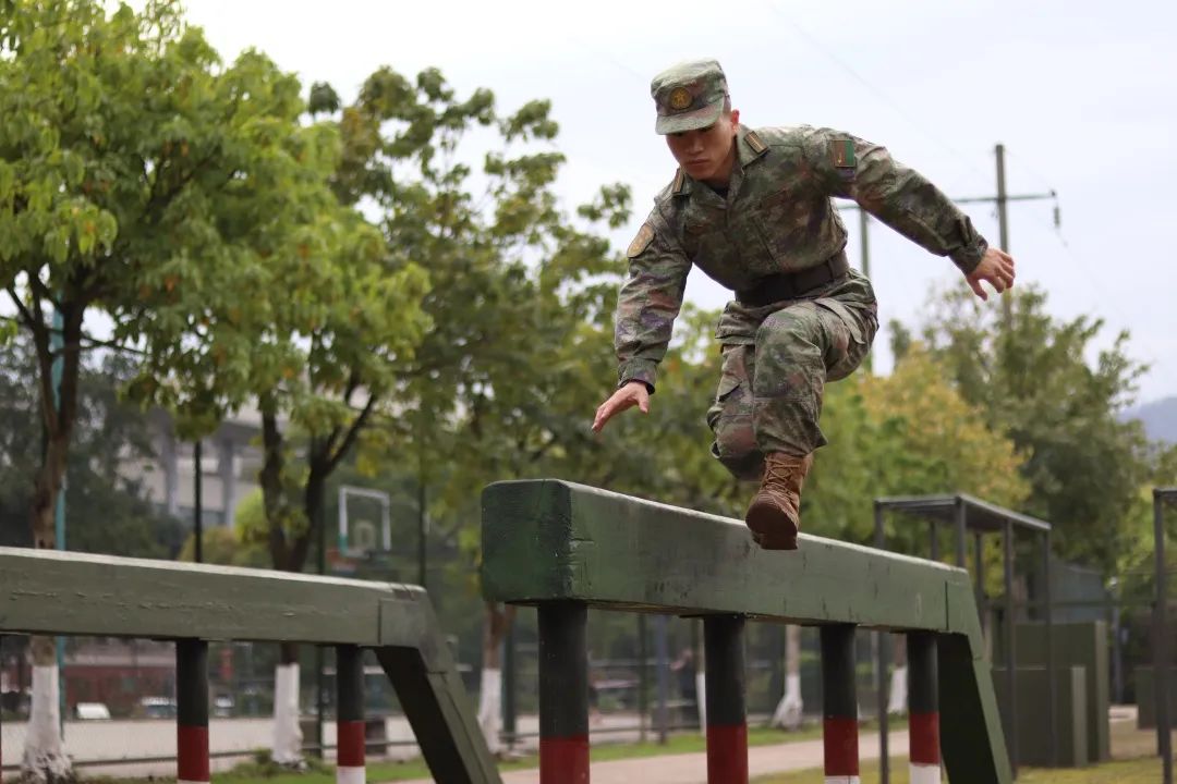 当军医以后有前途吗,为什么会选择成为一名军医