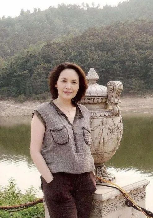 美到窒息的一眼万年,那些一眼万年的女明星角色