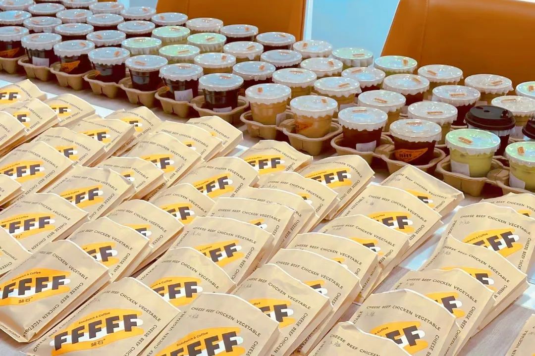 单店日销1000份！又一“咖啡+”模式爆火，在华东开出80+店