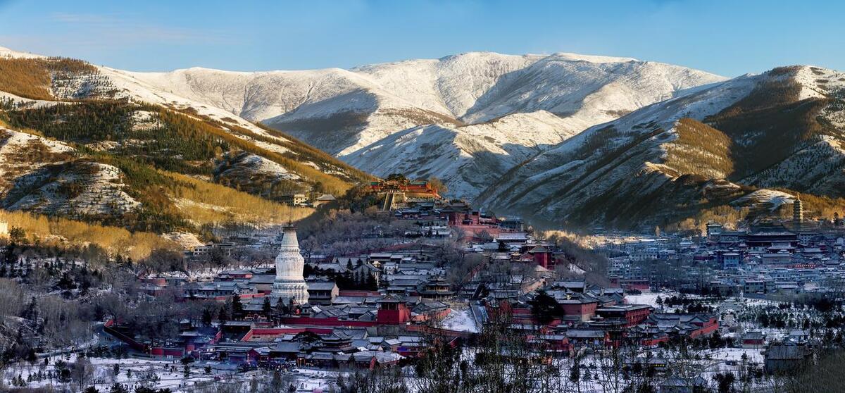 山西佛教圣地五台山珠光塔,山西省五台山四大佛教胜地之首