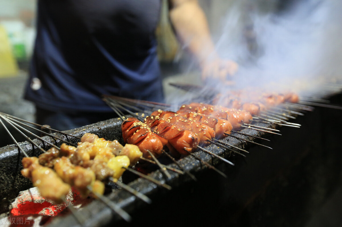 开烧烤店需要注意什么问题,开烧烤店需要注意些什么