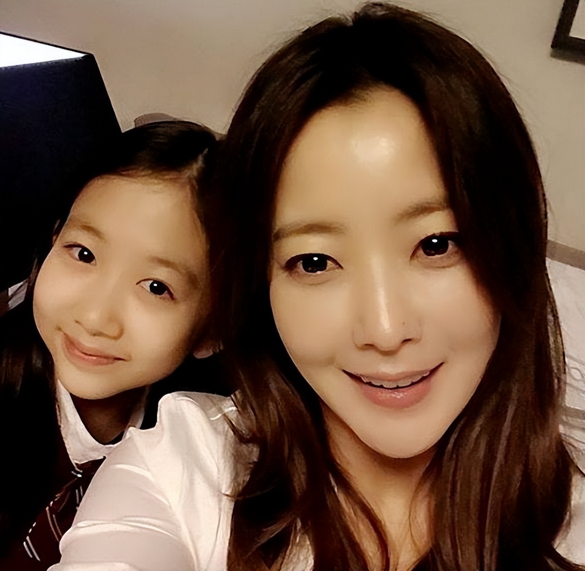 金喜善昔日写真图片,金喜善写真事件