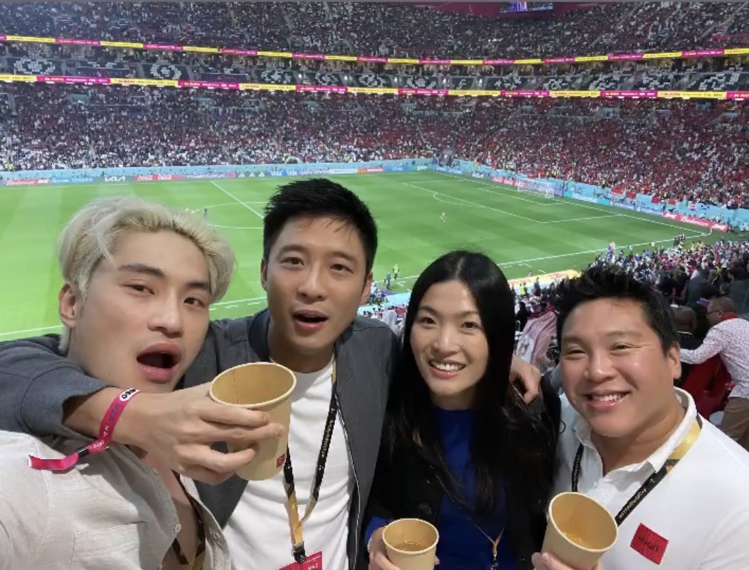 霍启山探望足球,霍启山卡塔尔视频