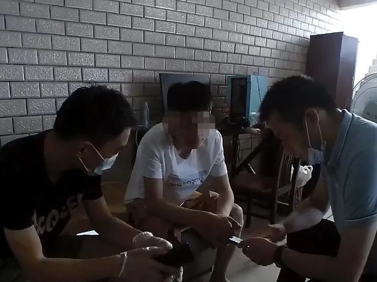 普法小卫士｜只需两部手机加一根音频线，就可轻松日入几千？