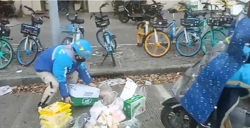 孕妇被封酒店急需物资！上海两名外卖骑手合力完成“紧急订单”