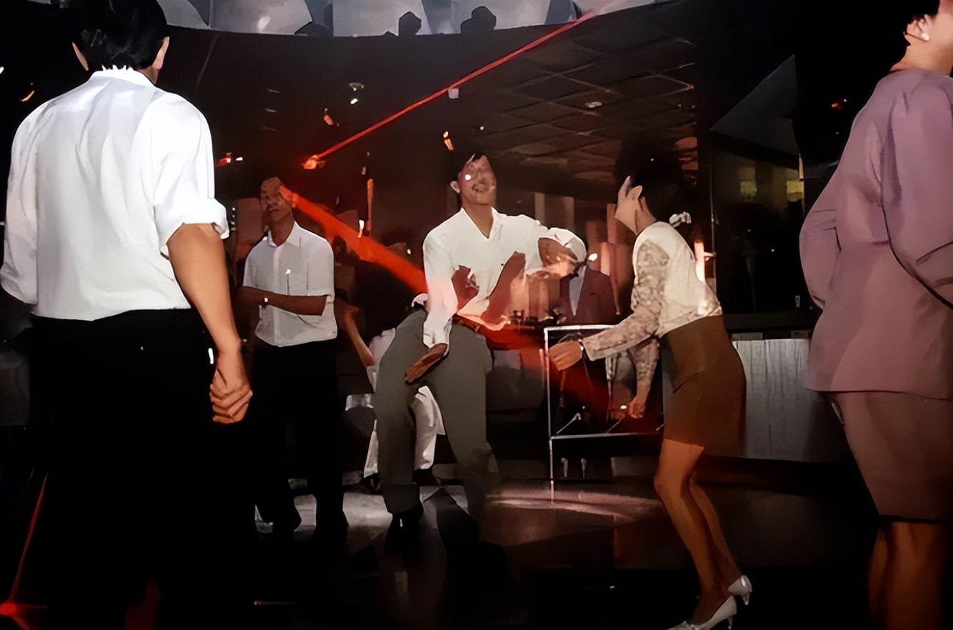 女大学生租别墅做淫窝，2个月接客600次，只服务“高端客户”