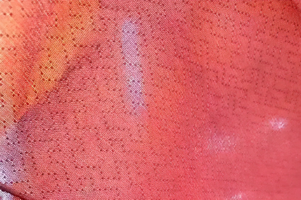 改良版旗袍的面料,如何能让旧旗袍面料焕然一新