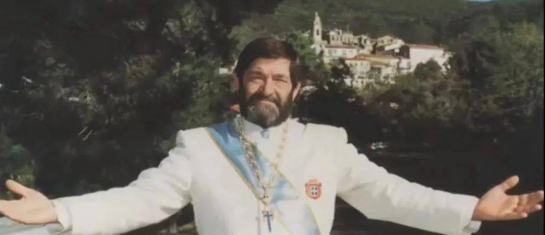 不到400平方公里的国家,300多平方公里的袖珍小国