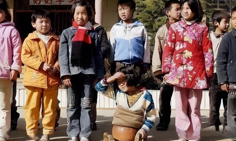 篮球女孩钱红艳车祸纪录片,失去双腿的篮球女孩钱红艳