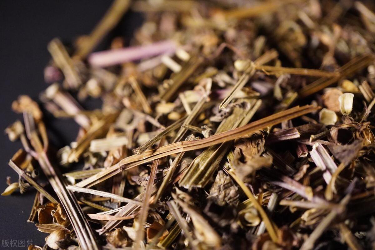 子宫腺肌症适合中药活血化瘀吗,子宫腺肌症淤血吃什么化瘀