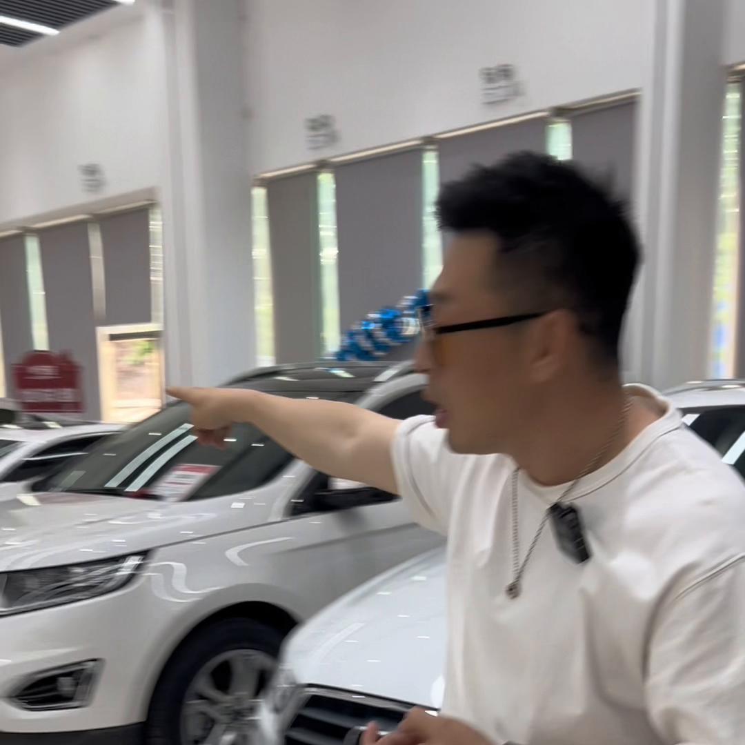 买性价比低不保值的二手车,买性价比车