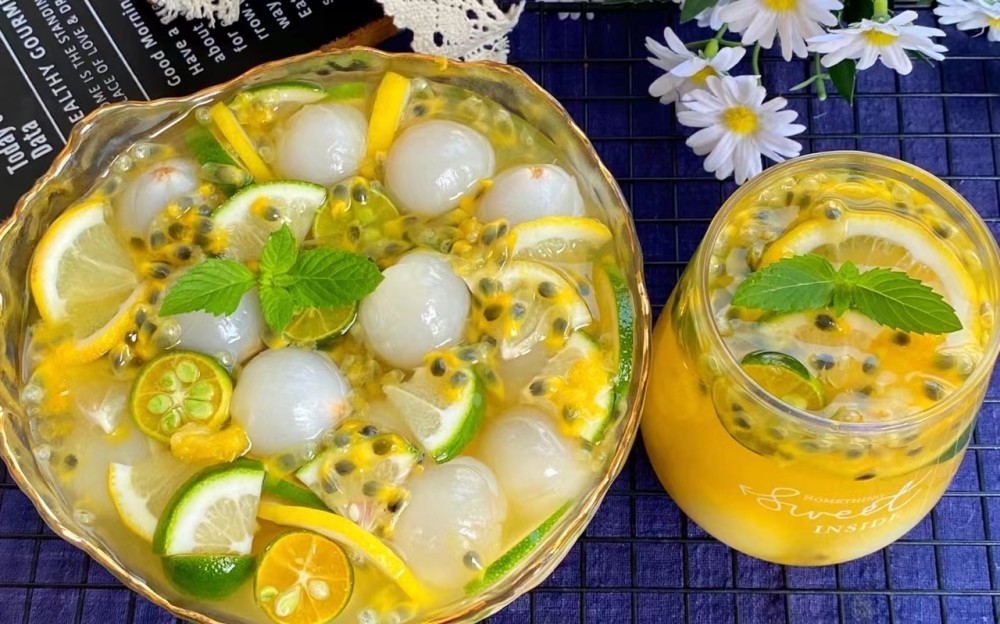 夏天来了喝一杯清凉的自制饮品,自己在家就能做出的清爽夏日饮品