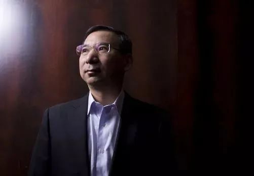 借给“穷亲戚”250万换回1000亿，广州新首富隐秘上位史