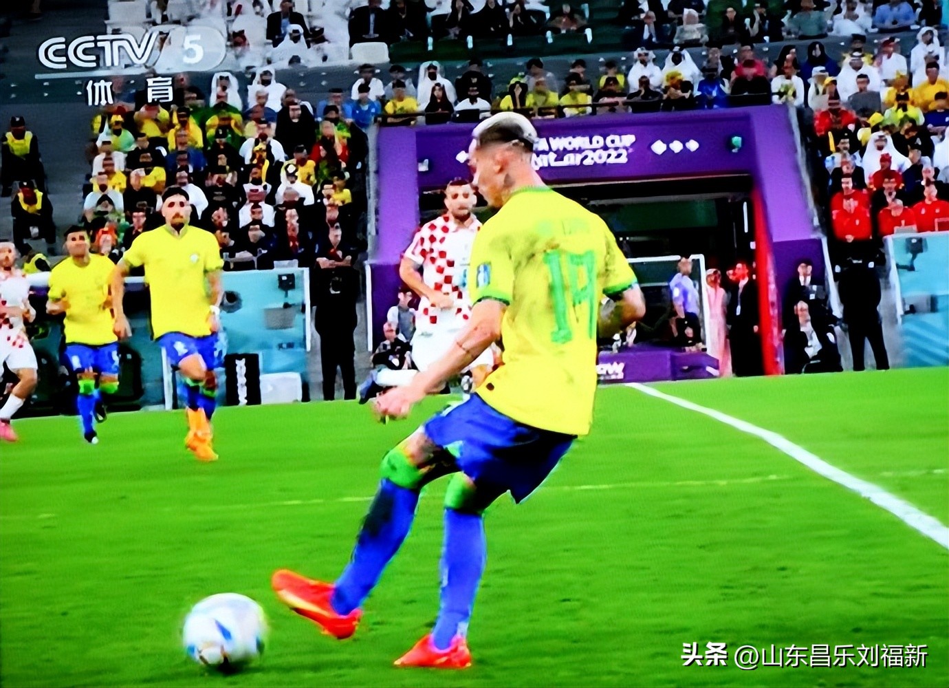 世界杯巴西队vs克罗地亚上半场,世界杯巴西队vs克罗地亚弗雷德