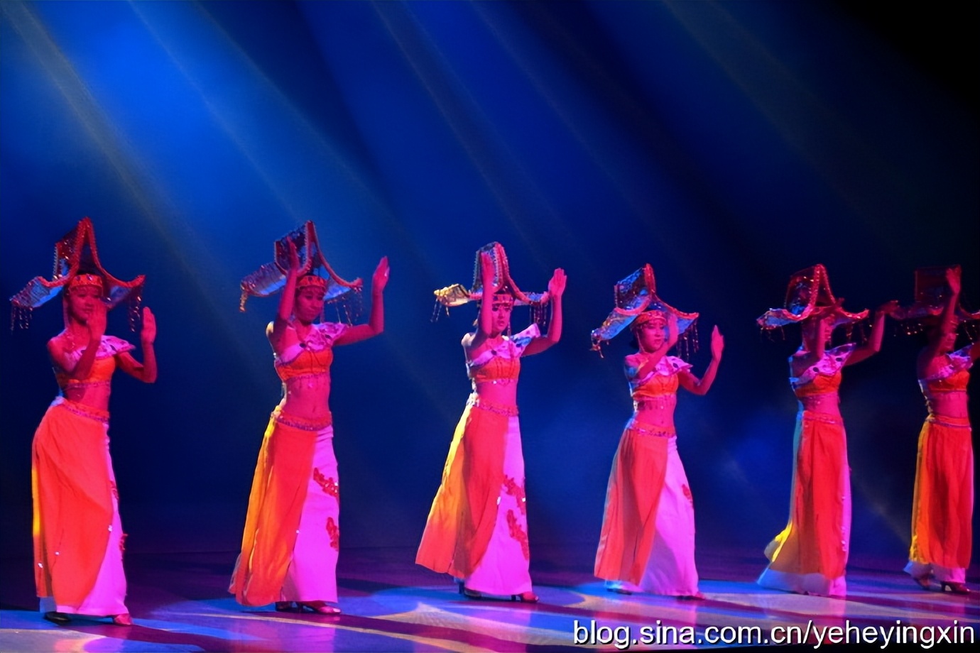 丽江丽水金沙表演好看吗,丽水金沙民族歌舞表演