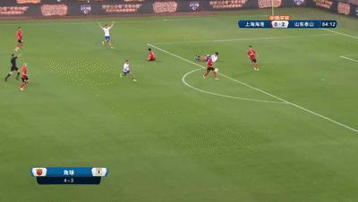 上海海港vs山东泰山罚下几人,山东泰山vs上海海港裁判判罚