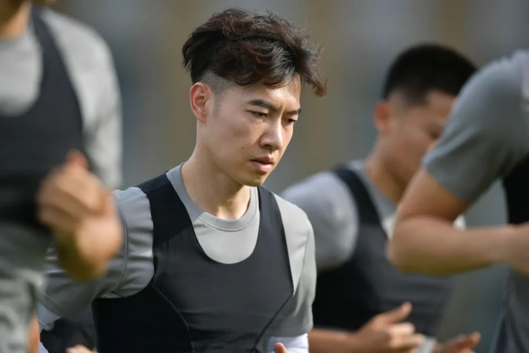 中超官网定妆照,2018中超定妆照