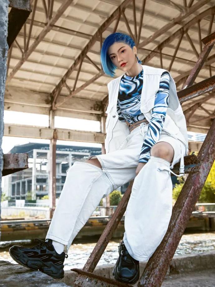 虚拟博主柳夜熙,柳夜熙虚拟网红