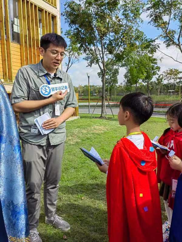 参与沉浸式互动亲子剧《快乐王子》