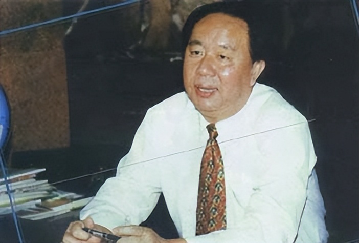 第一首富牟其中,牟其中的商业思维