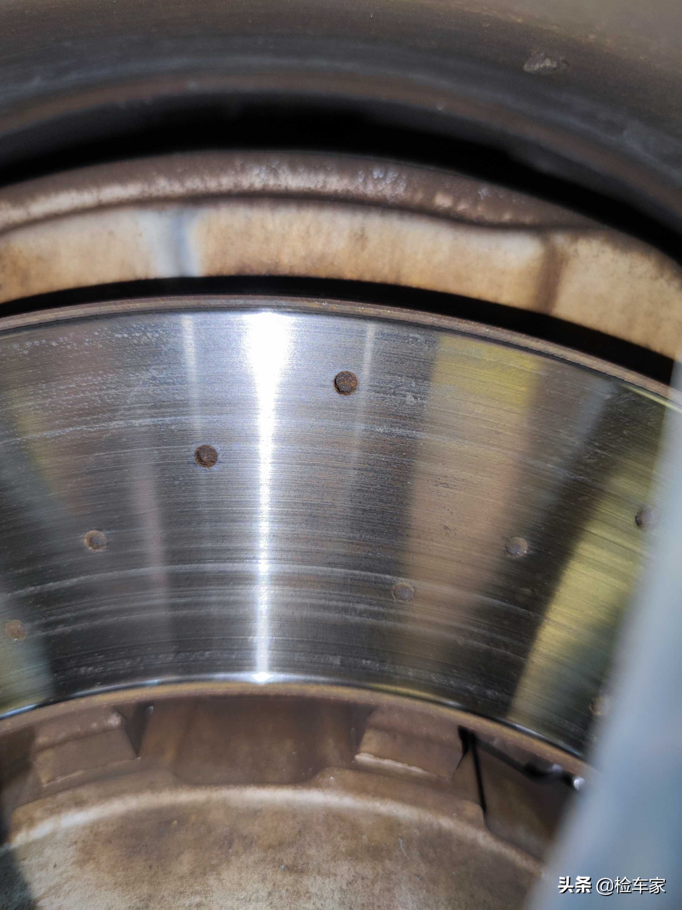 开了8万公里的奔驰a200,开了8年的车子17万公里正常吗