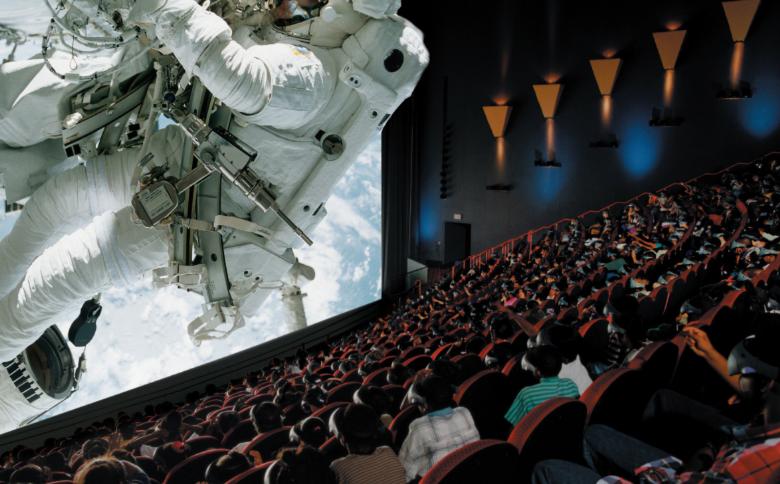 近视眼怎样看3d电影最合适,近视没有夹片3d眼镜怎么看电影