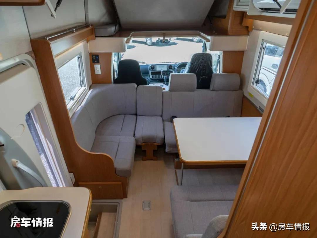 丰田自动挡轻卡房车配3.0l柴油机,丰田轻卡房车最新款