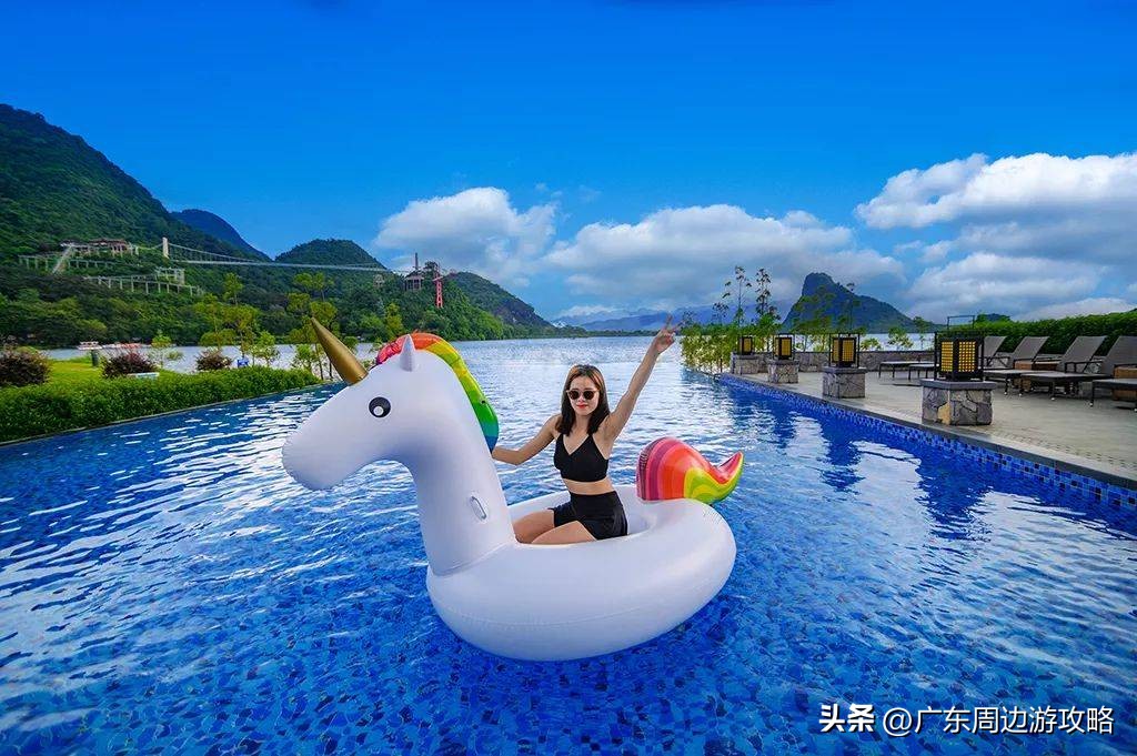 宝晶宫天鹅湖温泉酒店玩水,宝晶宫天鹅湖温泉酒店泳池恒温吗