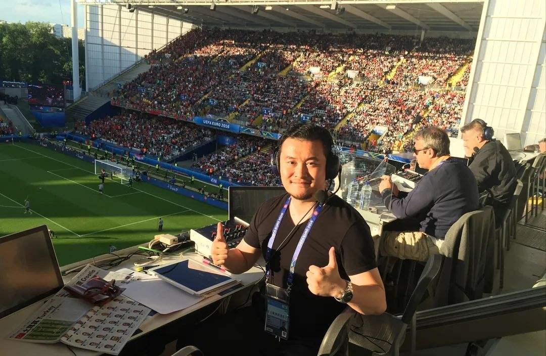 足球评论员贺炜,足球主持人贺炜