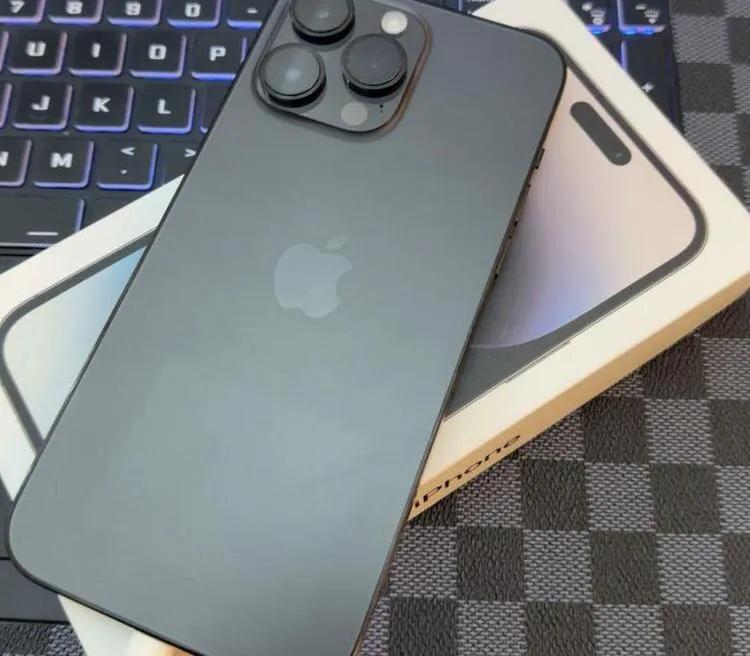 8000买美版苹果14promax手机值得吗,8500买iphonepromax值吗