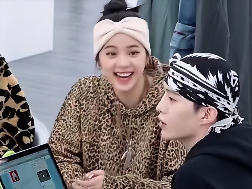 范丞丞被张大大夸,范丞丞怼张大大原视频