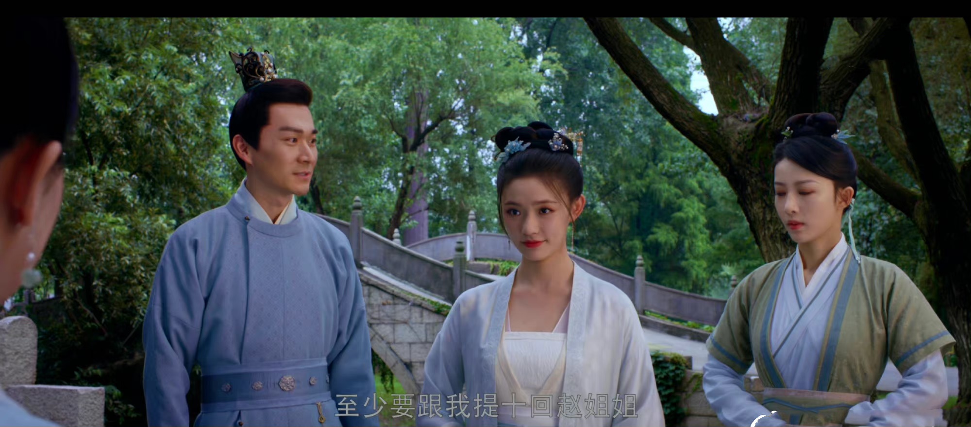 被刘亦菲美貌震惊的片段,被刘亦菲的美醒的一天