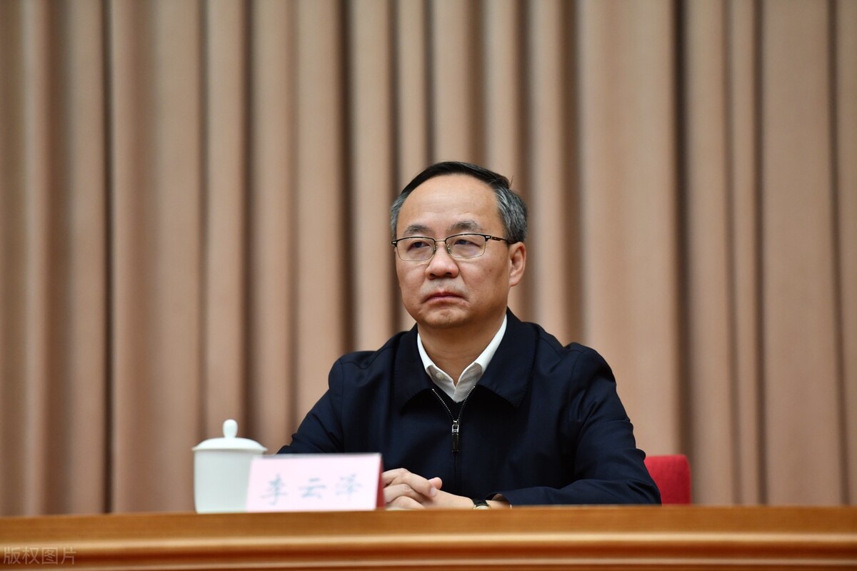 焦点:金管局揭牌要保护谁?520前夕送好消息,领结婚证大变化