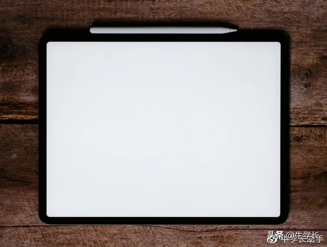 ipad白屏logo闪屏无法开机,ipadmini3屏非常闪或者白屏