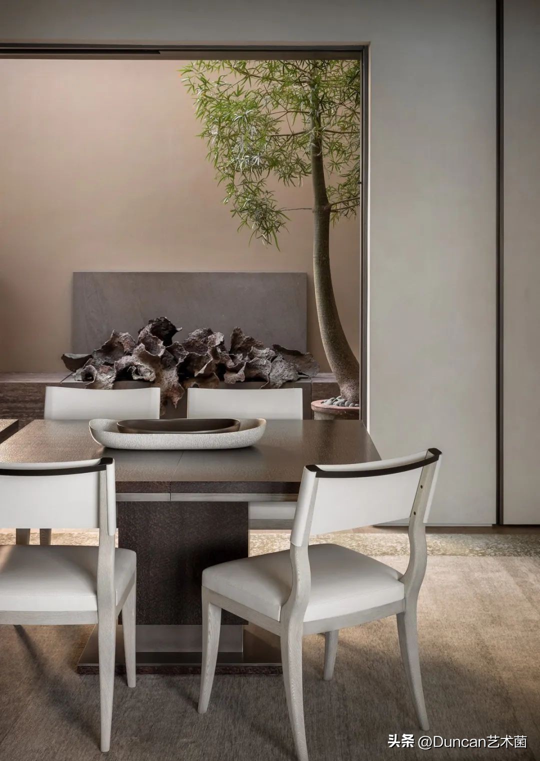 西雅图LucasInterior古朴隐逸的度假住宅