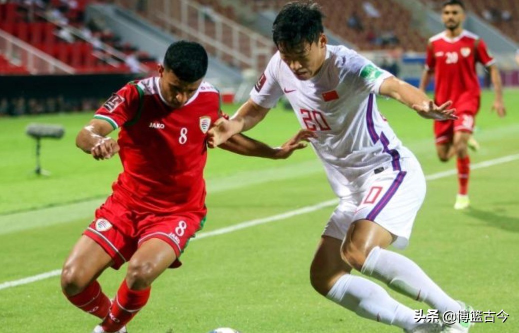 尼日利亚球员被球迷追打,尼日利亚男足最新消息