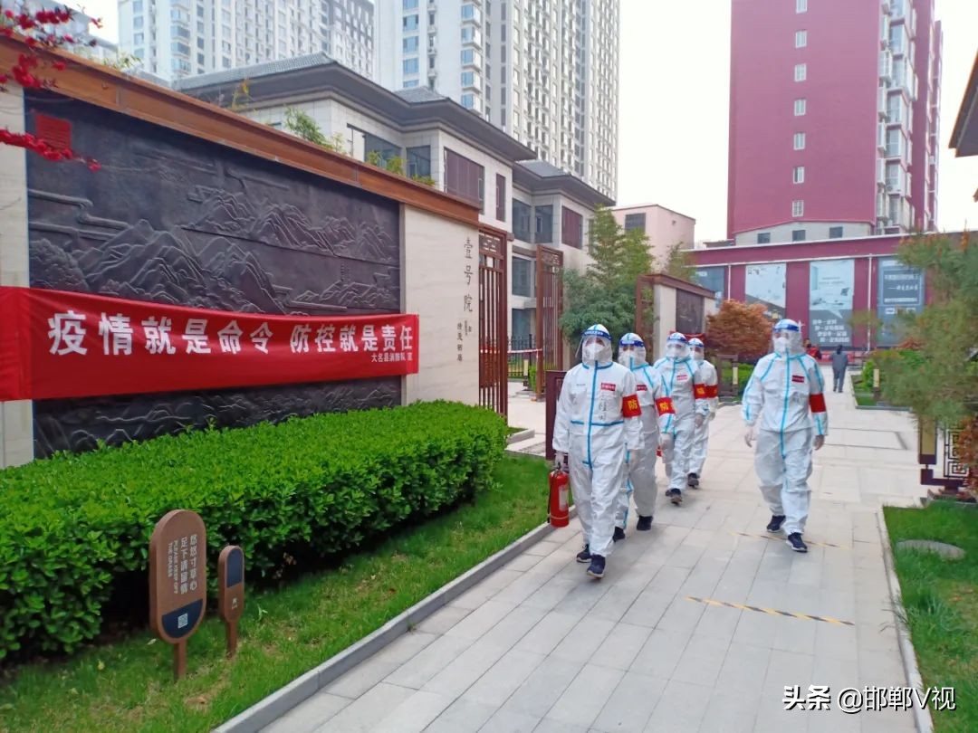 閭兏鎶楃柅鑻遍泟鐓х墖,閭兏鐤儏娴锋姤