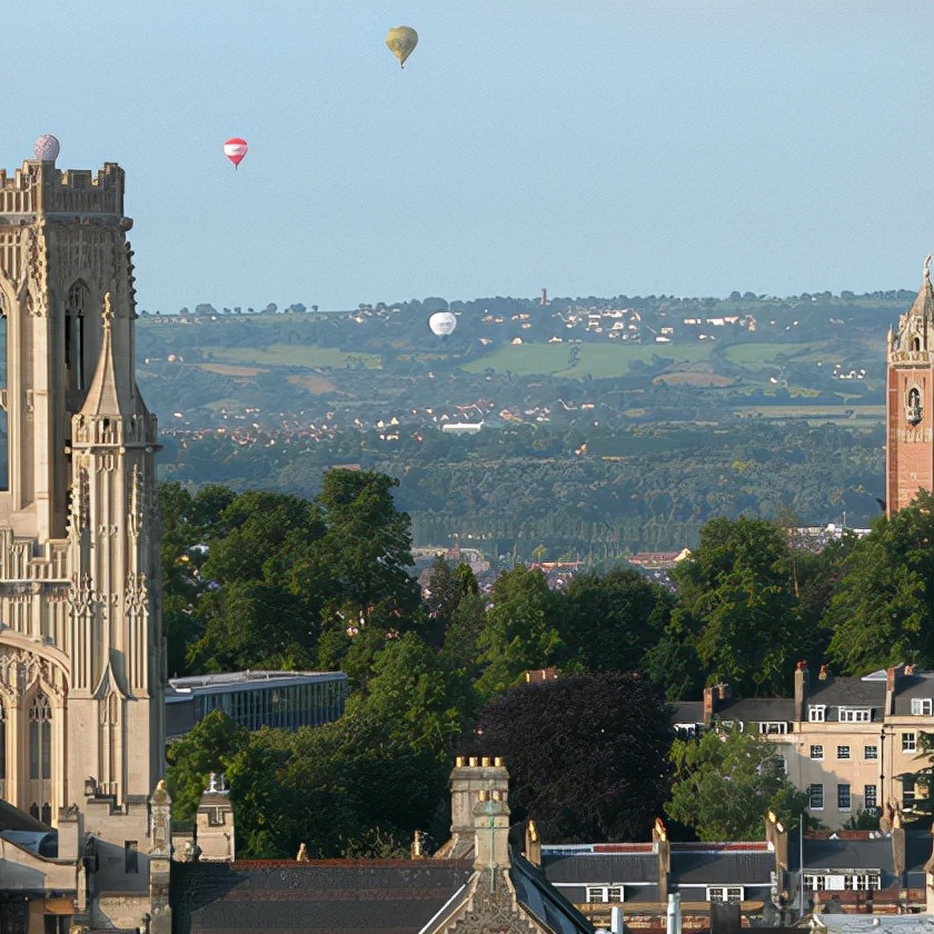英国布里斯托大学硕士研究生毕业,英国布里斯托大学商业分析硕士