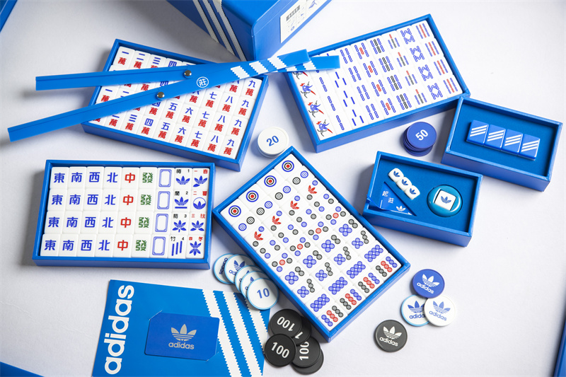 adidas深圳旗舰店直播,adidas香港