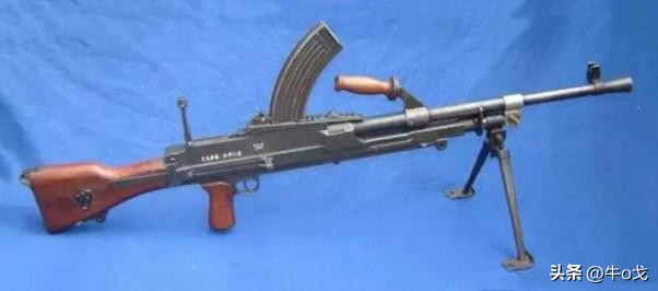 影视剧中的穿帮镜头之抗日神剧,影视作品里的穿帮镜头